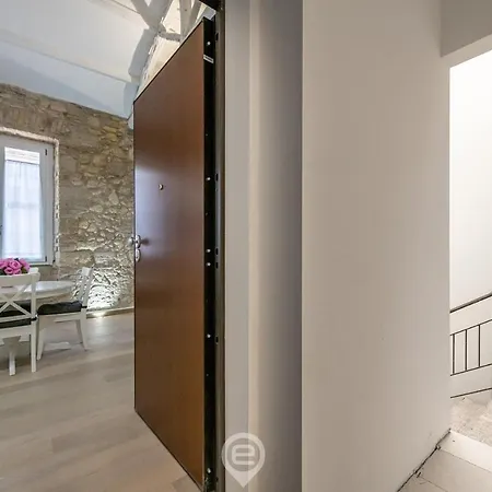 Adriana's New Loft Кальяри